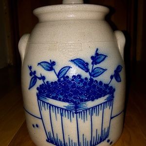 Authentic Salmon Falls Stoneware -        Never Used Crock 9 1/2" tall